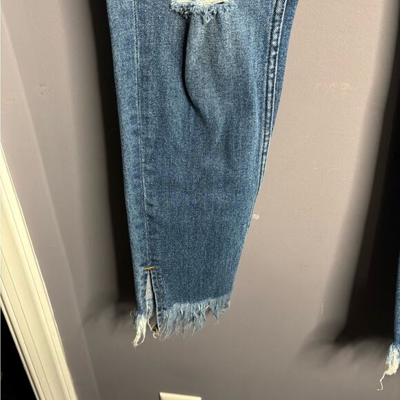 Vigoss Marley Skinny Mid Rise Medium Wash Distressed Jeans Size 31 - Picture 3 of 8